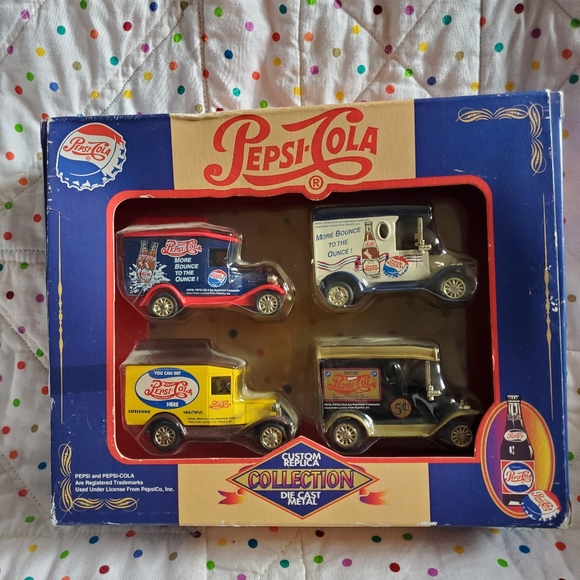 Pepsi Cola Vintage Custom Collection die cast Metal - Picture 9 of 9